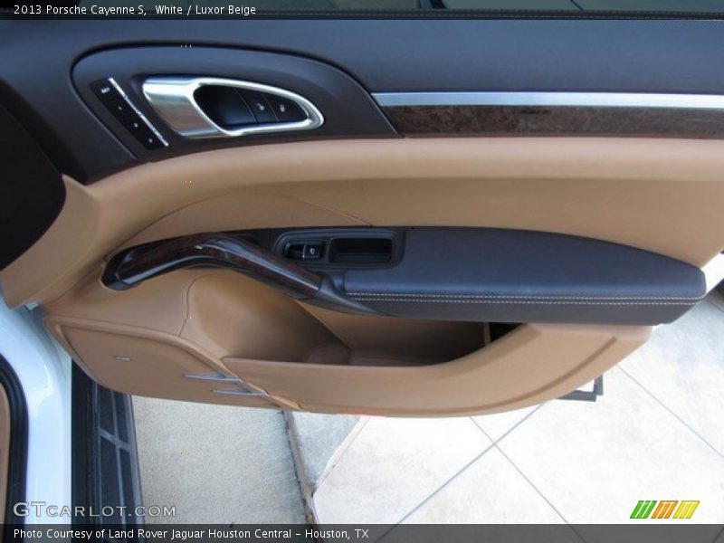 White / Luxor Beige 2013 Porsche Cayenne S