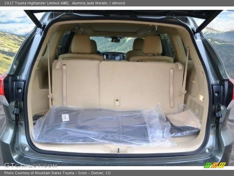 Alumina Jade Metallic / Almond 2017 Toyota Highlander Limited AWD