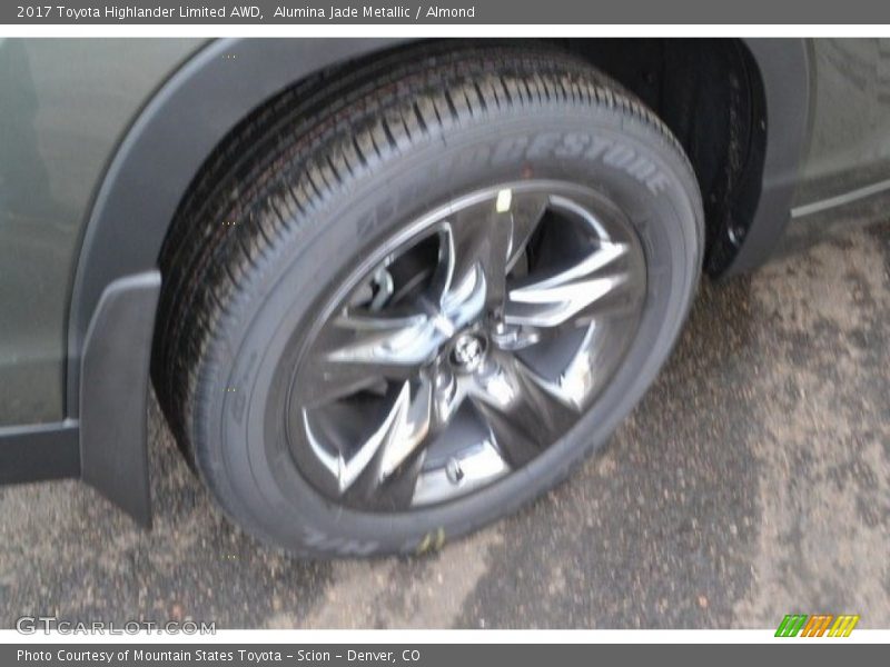 Alumina Jade Metallic / Almond 2017 Toyota Highlander Limited AWD