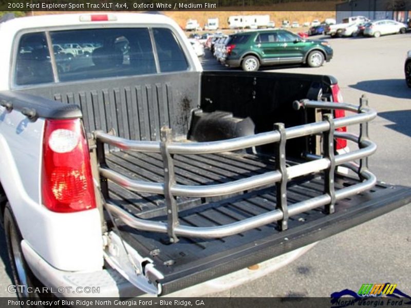 Oxford White / Medium Flint 2003 Ford Explorer Sport Trac XLT 4x4