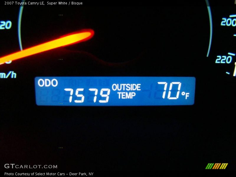 Super White / Bisque 2007 Toyota Camry LE