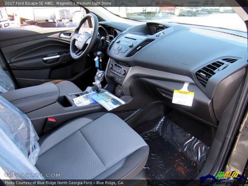 Magnetic / Medium Light Stone 2017 Ford Escape SE 4WD