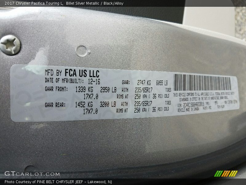Billet Silver Metallic / Black/Alloy 2017 Chrysler Pacifica Touring L