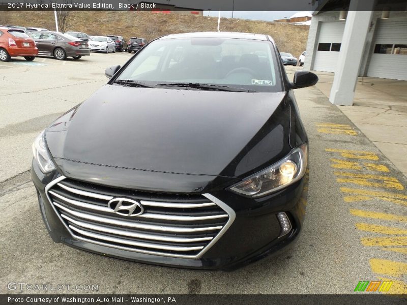 Black / Black 2017 Hyundai Elantra Value Edition