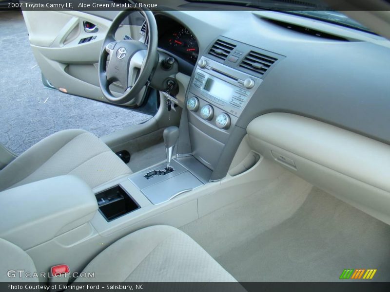 Aloe Green Metallic / Bisque 2007 Toyota Camry LE
