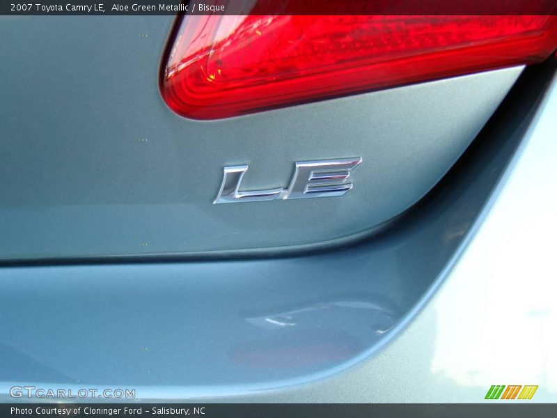 Aloe Green Metallic / Bisque 2007 Toyota Camry LE