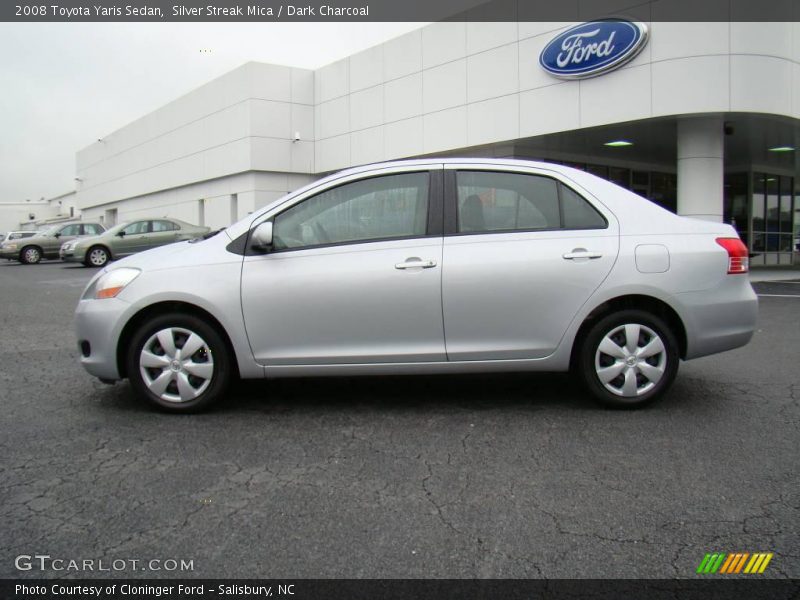 Silver Streak Mica / Dark Charcoal 2008 Toyota Yaris Sedan
