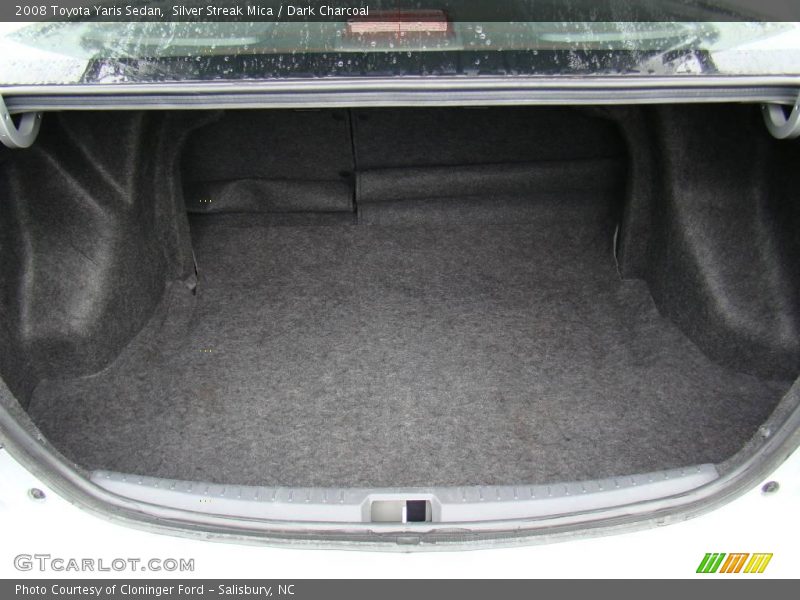 Silver Streak Mica / Dark Charcoal 2008 Toyota Yaris Sedan