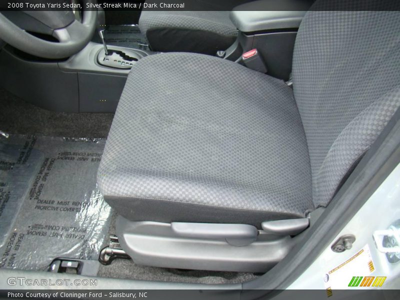 Silver Streak Mica / Dark Charcoal 2008 Toyota Yaris Sedan