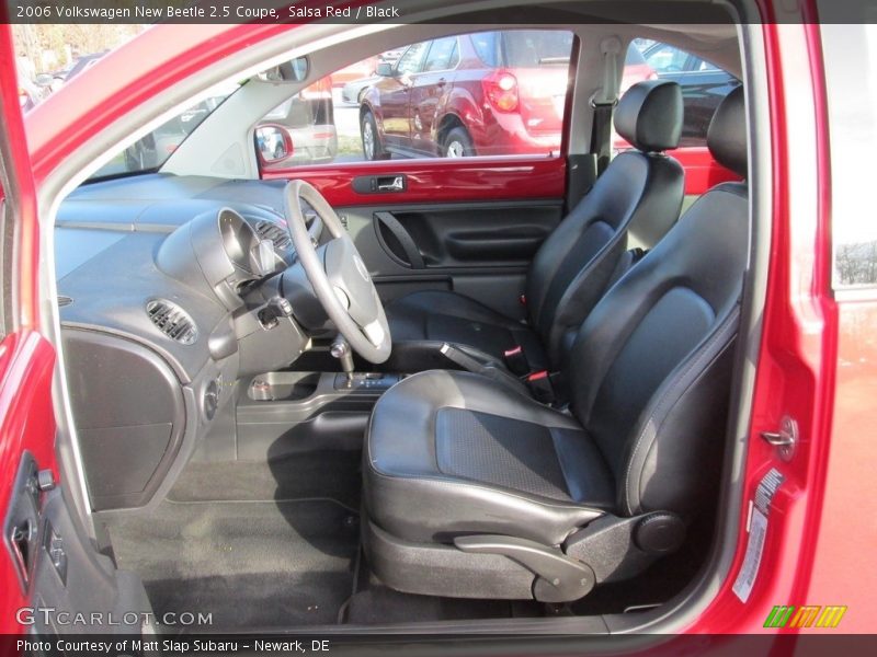 Salsa Red / Black 2006 Volkswagen New Beetle 2.5 Coupe