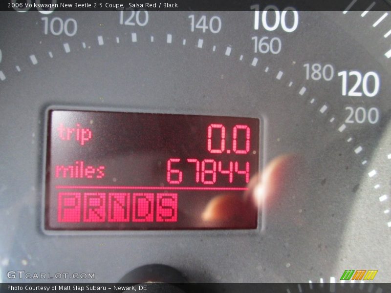 Salsa Red / Black 2006 Volkswagen New Beetle 2.5 Coupe