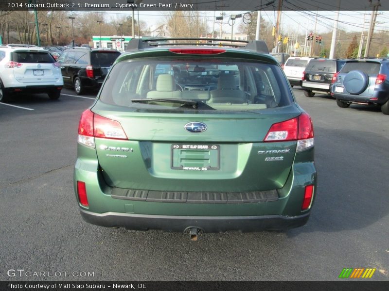 Cypress Green Pearl / Ivory 2014 Subaru Outback 2.5i Premium