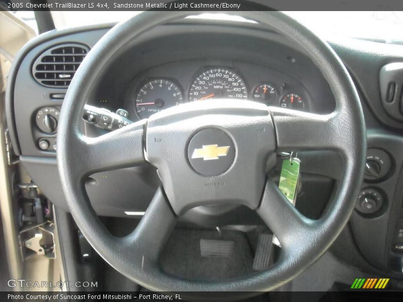 Sandstone Metallic / Light Cashmere/Ebony 2005 Chevrolet TrailBlazer LS 4x4