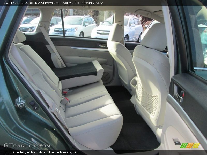 Cypress Green Pearl / Ivory 2014 Subaru Outback 2.5i Premium