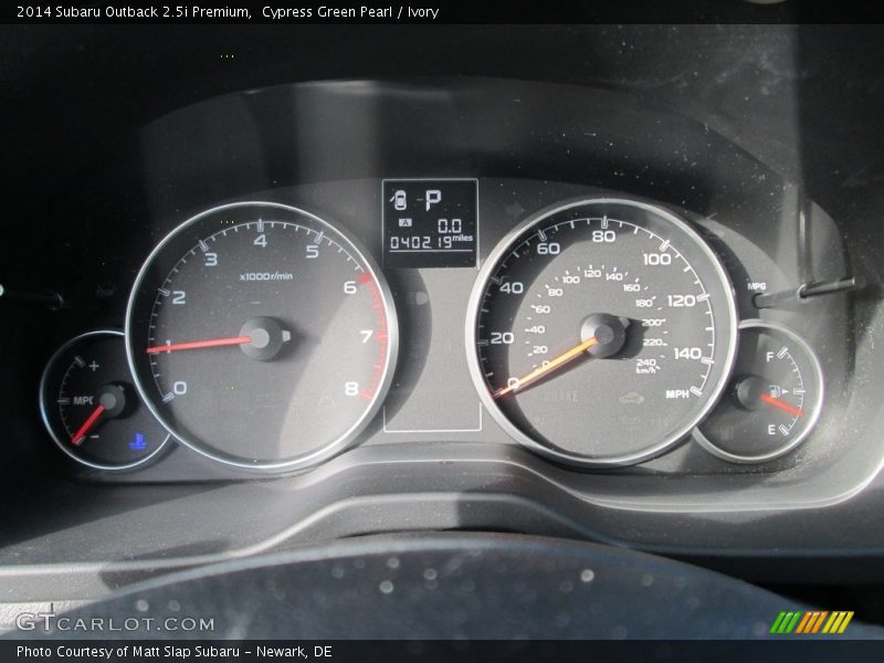 Cypress Green Pearl / Ivory 2014 Subaru Outback 2.5i Premium