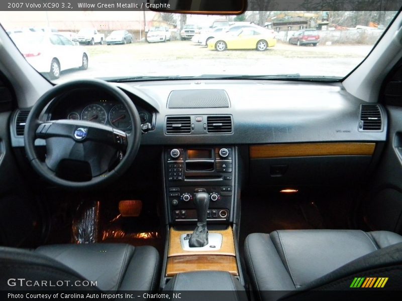 Willow Green Metallic / Graphite 2007 Volvo XC90 3.2