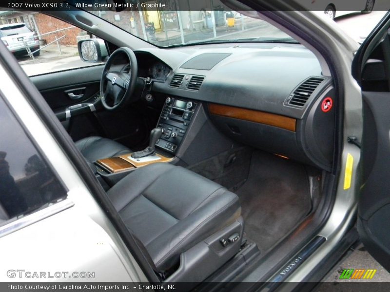 Willow Green Metallic / Graphite 2007 Volvo XC90 3.2