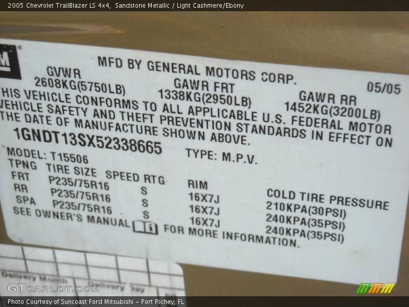 Sandstone Metallic / Light Cashmere/Ebony 2005 Chevrolet TrailBlazer LS 4x4