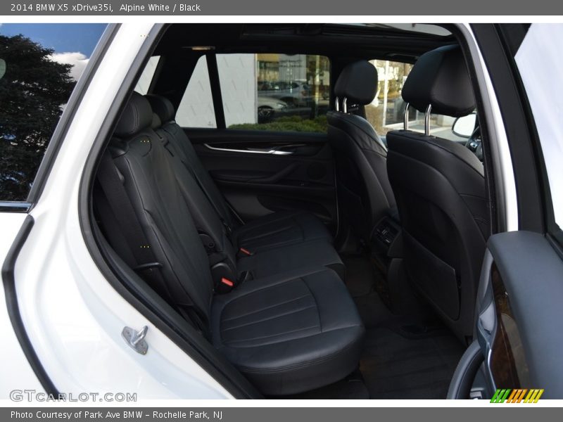 Alpine White / Black 2014 BMW X5 xDrive35i