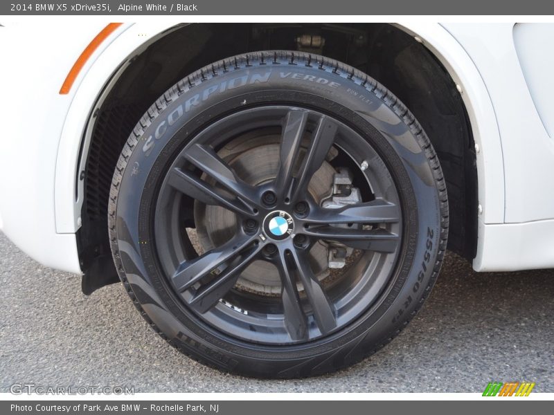Alpine White / Black 2014 BMW X5 xDrive35i