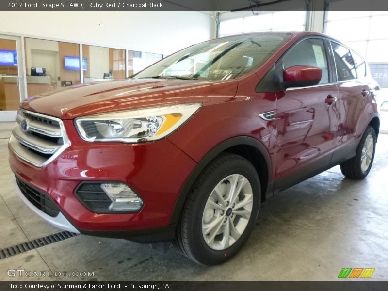 Ruby Red / Charcoal Black 2017 Ford Escape SE 4WD