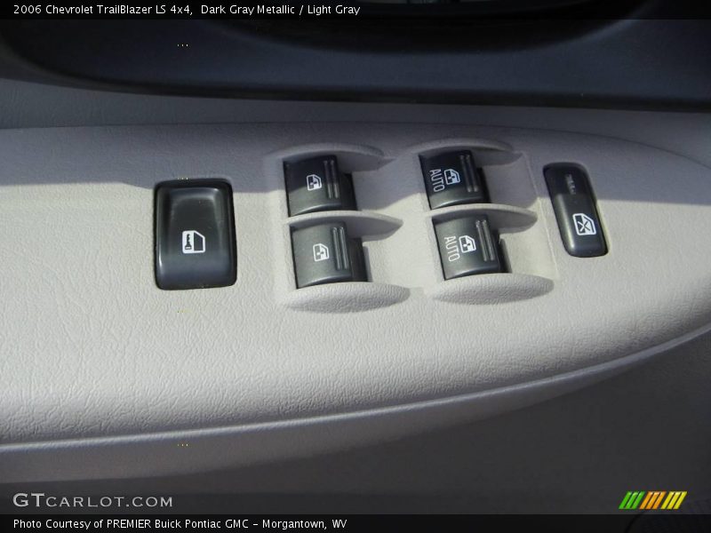 Dark Gray Metallic / Light Gray 2006 Chevrolet TrailBlazer LS 4x4