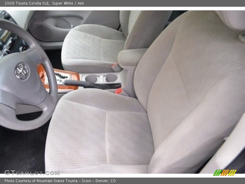 Super White / Ash 2009 Toyota Corolla XLE