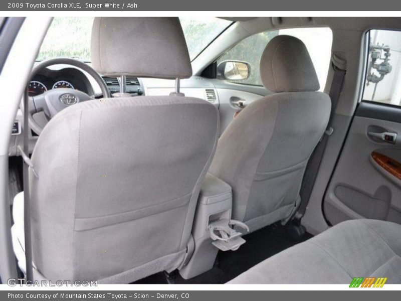 Super White / Ash 2009 Toyota Corolla XLE