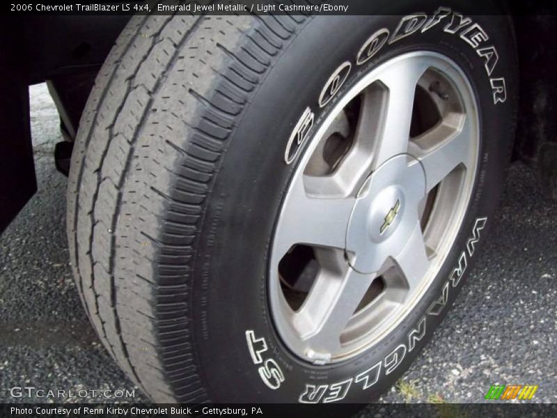 Emerald Jewel Metallic / Light Cashmere/Ebony 2006 Chevrolet TrailBlazer LS 4x4