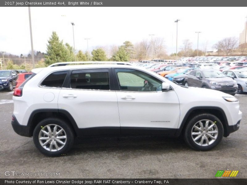 Bright White / Black 2017 Jeep Cherokee Limited 4x4