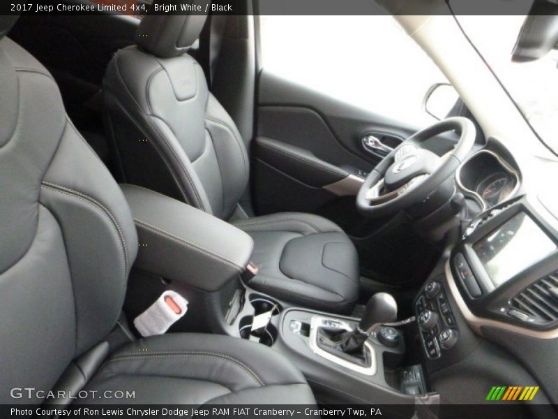Bright White / Black 2017 Jeep Cherokee Limited 4x4