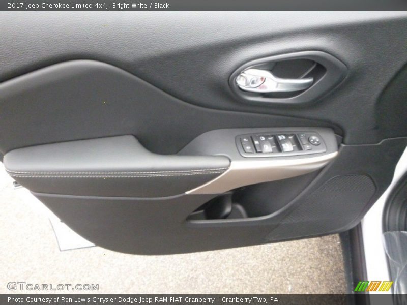 Bright White / Black 2017 Jeep Cherokee Limited 4x4