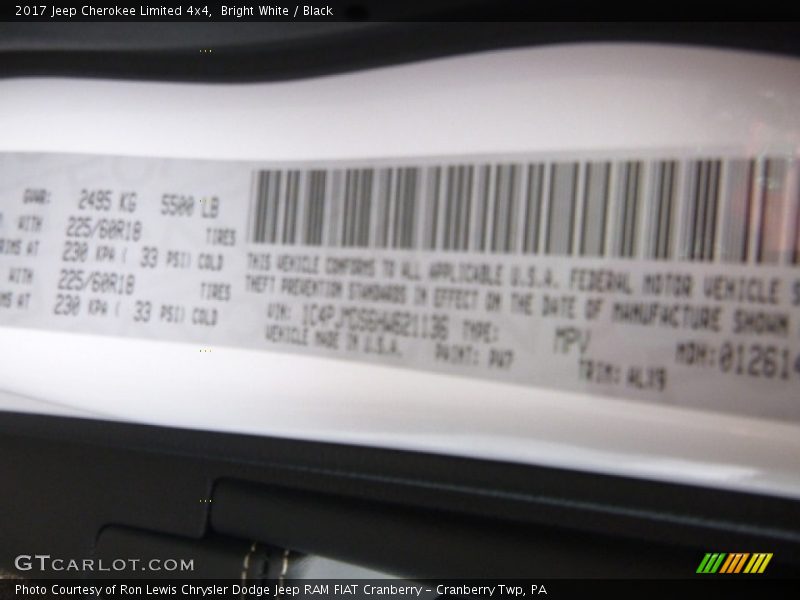 Bright White / Black 2017 Jeep Cherokee Limited 4x4