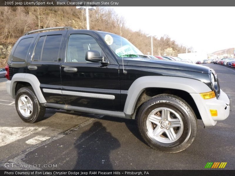 Black Clearcoat / Medium Slate Gray 2005 Jeep Liberty Sport 4x4