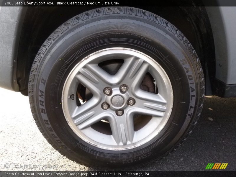 Black Clearcoat / Medium Slate Gray 2005 Jeep Liberty Sport 4x4