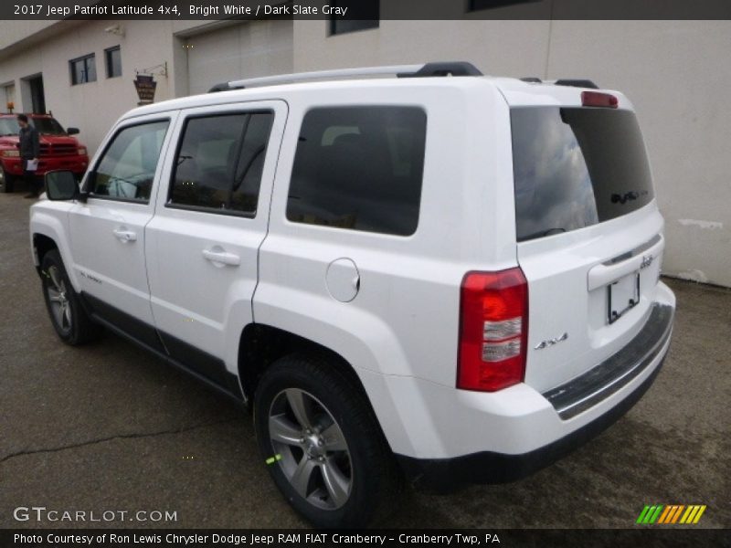 Bright White / Dark Slate Gray 2017 Jeep Patriot Latitude 4x4