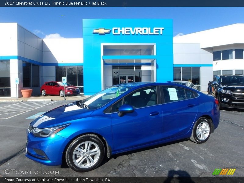 Kinetic Blue Metallic / Jet Black 2017 Chevrolet Cruze LT