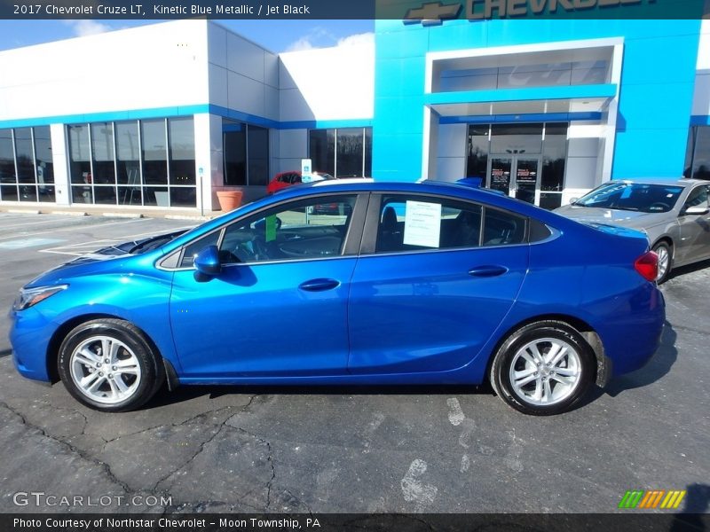 Kinetic Blue Metallic / Jet Black 2017 Chevrolet Cruze LT