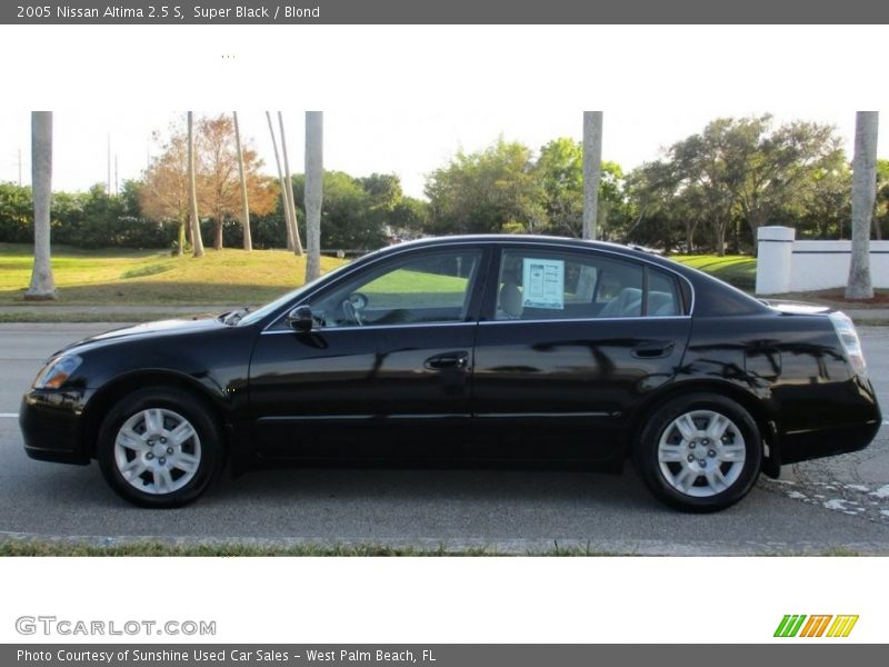 Super Black / Blond 2005 Nissan Altima 2.5 S