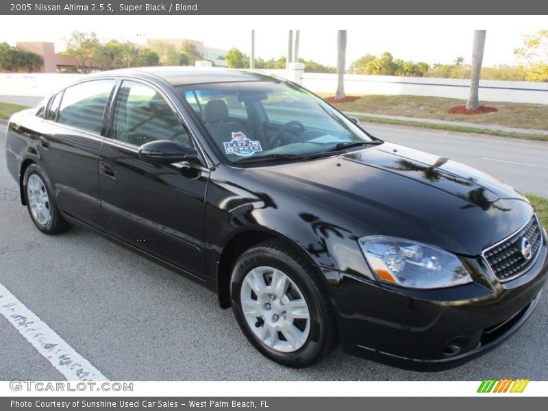 Super Black / Blond 2005 Nissan Altima 2.5 S