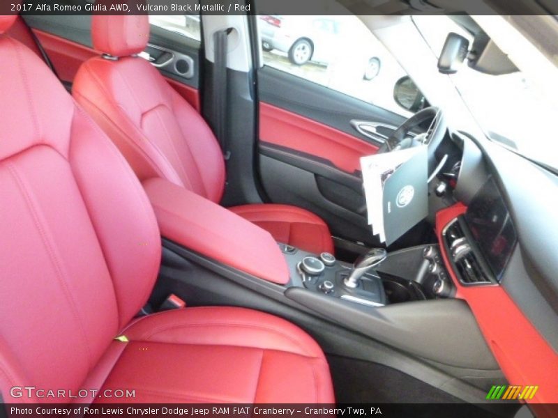  2017 Giulia AWD Red Interior