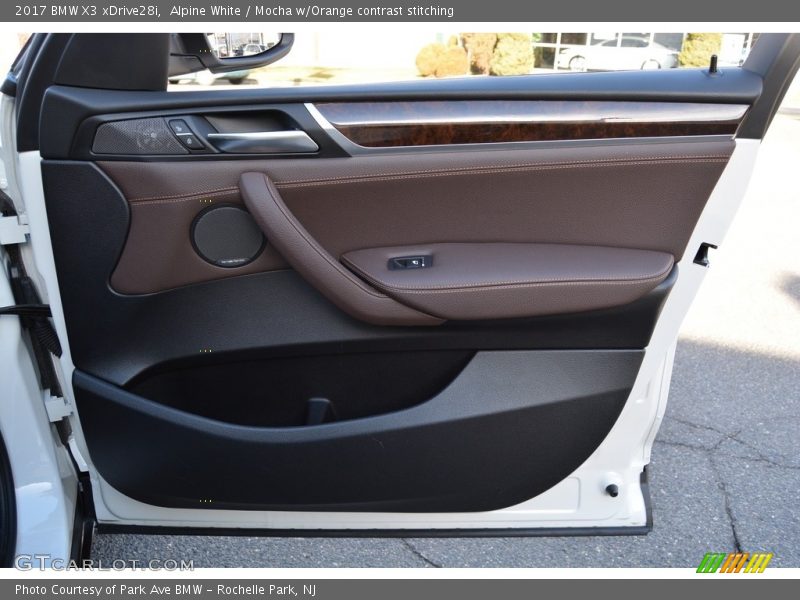 Alpine White / Mocha w/Orange contrast stitching 2017 BMW X3 xDrive28i