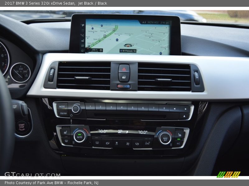 Controls of 2017 3 Series 320i xDrive Sedan