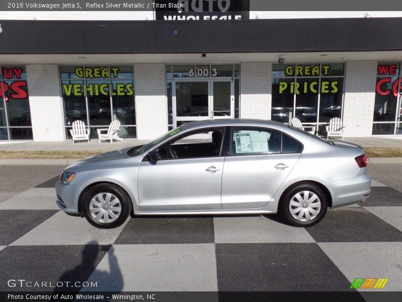 Reflex Silver Metallic / Titan Black 2016 Volkswagen Jetta S