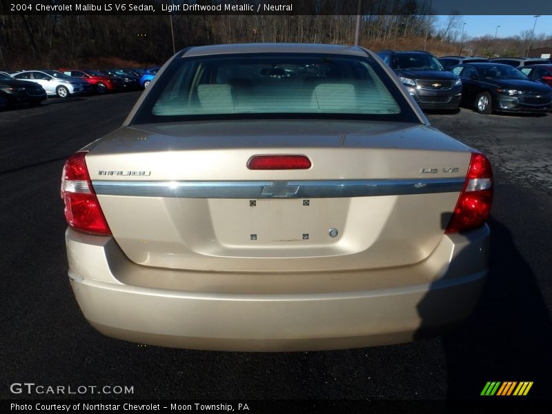 Light Driftwood Metallic / Neutral 2004 Chevrolet Malibu LS V6 Sedan