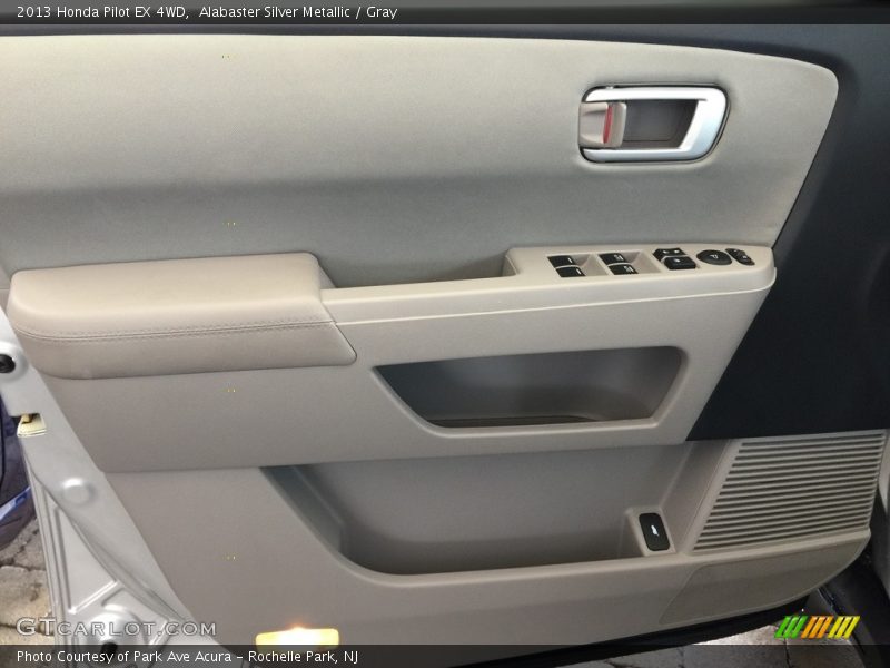 Alabaster Silver Metallic / Gray 2013 Honda Pilot EX 4WD
