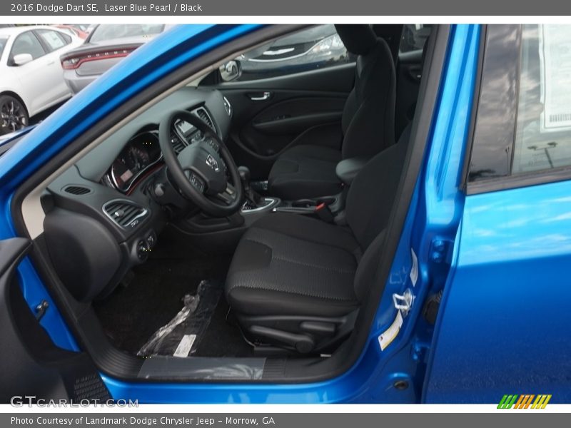 Laser Blue Pearl / Black 2016 Dodge Dart SE