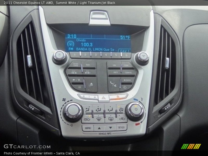 Summit White / Light Titanium/Jet Black 2011 Chevrolet Equinox LT AWD