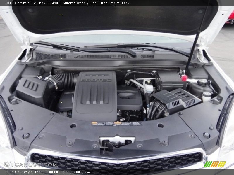 Summit White / Light Titanium/Jet Black 2011 Chevrolet Equinox LT AWD