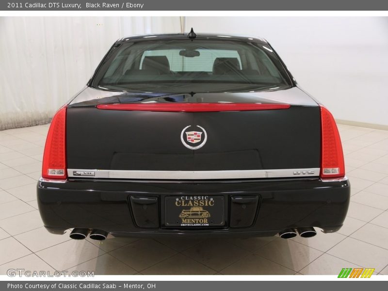 Black Raven / Ebony 2011 Cadillac DTS Luxury